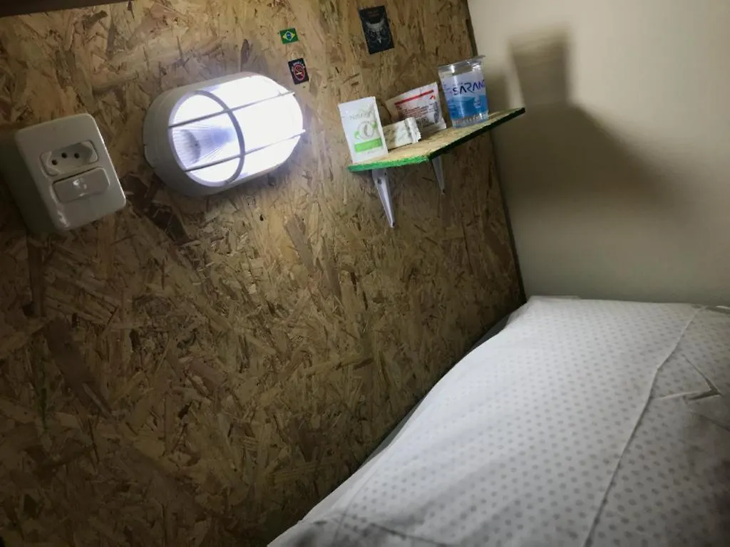 Big Owl Hostel Florianópolis Brasile